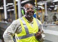 manufacturing-worker-smiling